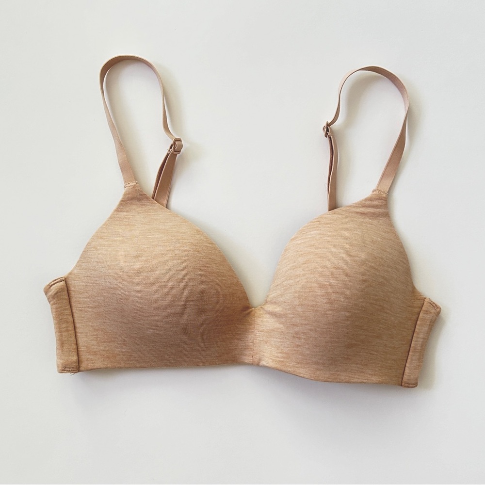 Gap Body 32B Breathe Wireless Bra NWOT